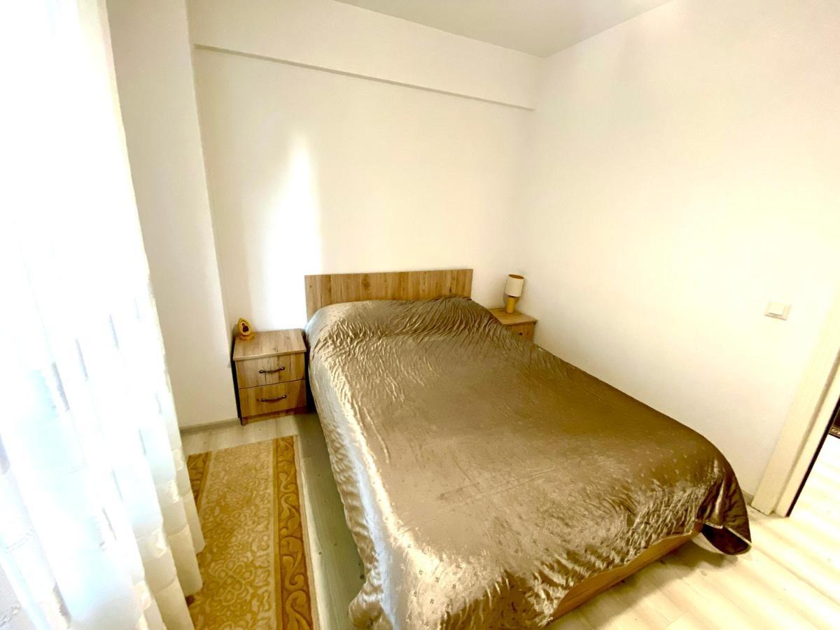 Apartament Sara Apartment Iasi Exterior foto